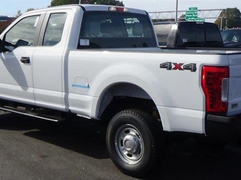 2017 Ford F-250 XL Oxford White, Portsmouth, NH