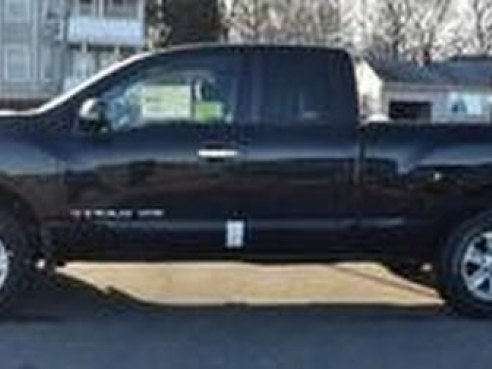 2018 Nissan Titan SV Magnetic Black, Lawrence, MA