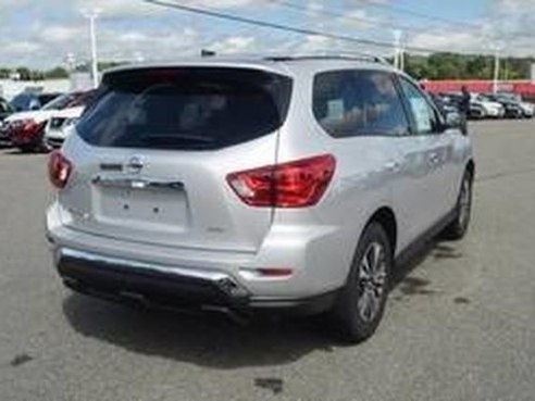 2018 Nissan Pathfinder S Brilliant Silver, Lawrence, MA