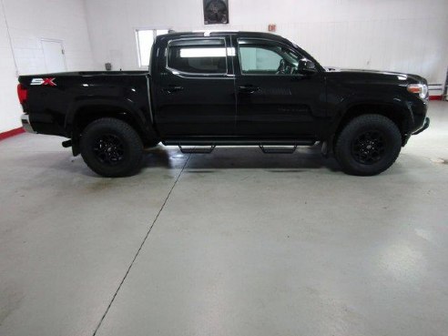 2021 Toyota Tacoma 4WD SR5 Midnight Black Metallic, Beaverdale, PA