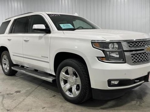 2019 Chevrolet Tahoe LT Sport Utility 4D White, Sioux Falls, SD