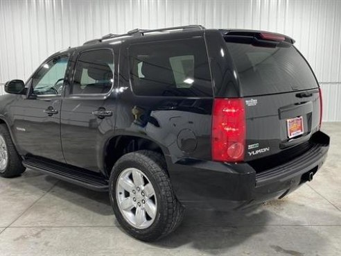 2012 GMC Yukon SLT Sport Utility 4D Black, Sioux Falls, SD