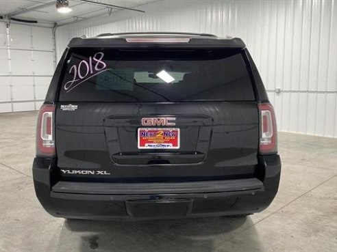 2018 GMC Yukon XL SLT Sport Utility 4D Black, Sioux Falls, SD