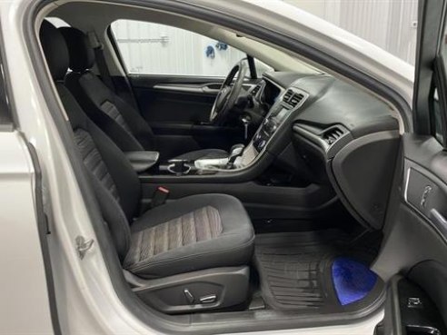 2016 Ford Fusion SE Sedan 4D White, Sioux Falls, SD