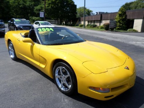 2004 Chevrolet Corvette Convertible Yellow, Johnstown, PA