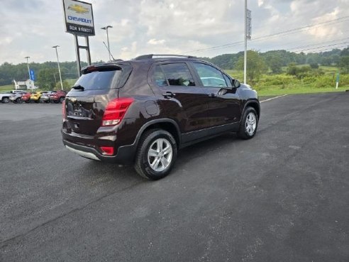 2022 Chevrolet Trax LT Red, Mercer, PA