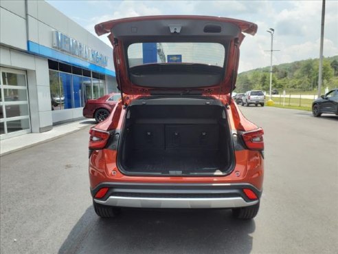 2024 Chevrolet Trax LT Orange, Windber, PA