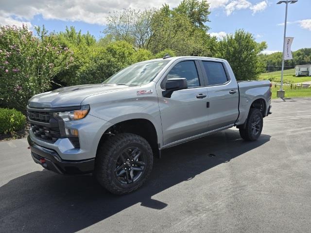 2024 Chevrolet Silverado 1500 Custom Trail Boss Gray, Mercer, PA