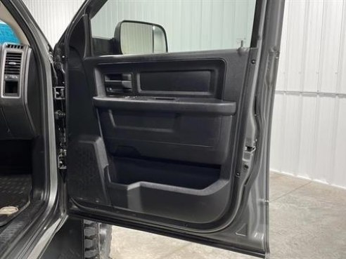 2013 Ram Ram Pickup 2500 Tradesman Pickup 4D 6 1-3 ft Gray, Sioux Falls, SD