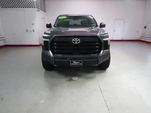 2022 Toyota Tundra 4WD SR5 Magnetic Gray Metallic, Beaverdale, PA