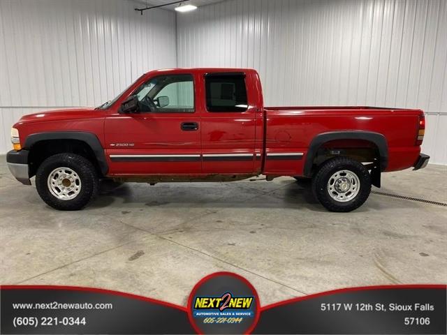 2001 Chevrolet Silverado 2500HD Short Bed Red, Sioux Falls, SD