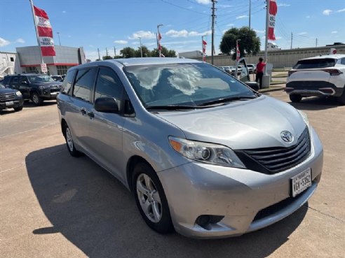 2016 Toyota Sienna L Silver, Houston, TX