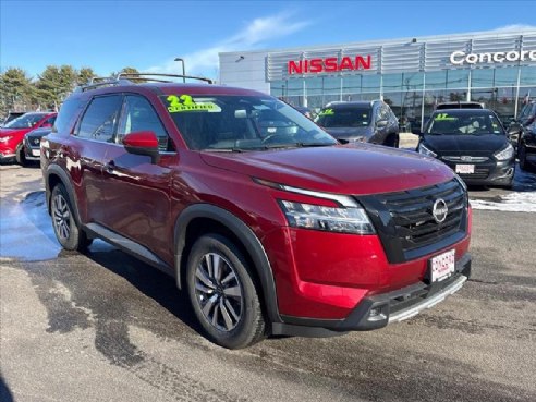 2022 Nissan Pathfinder SL Maroon, Concord, NH