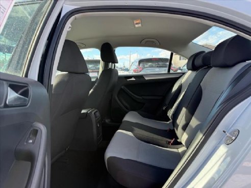 2017 Volkswagen Jetta 1.4T S Silver, Concord, NH