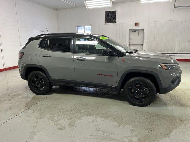 2023 Jeep Compass Trailhawk Sting-Gray Clearcoat, Beaverdale, PA